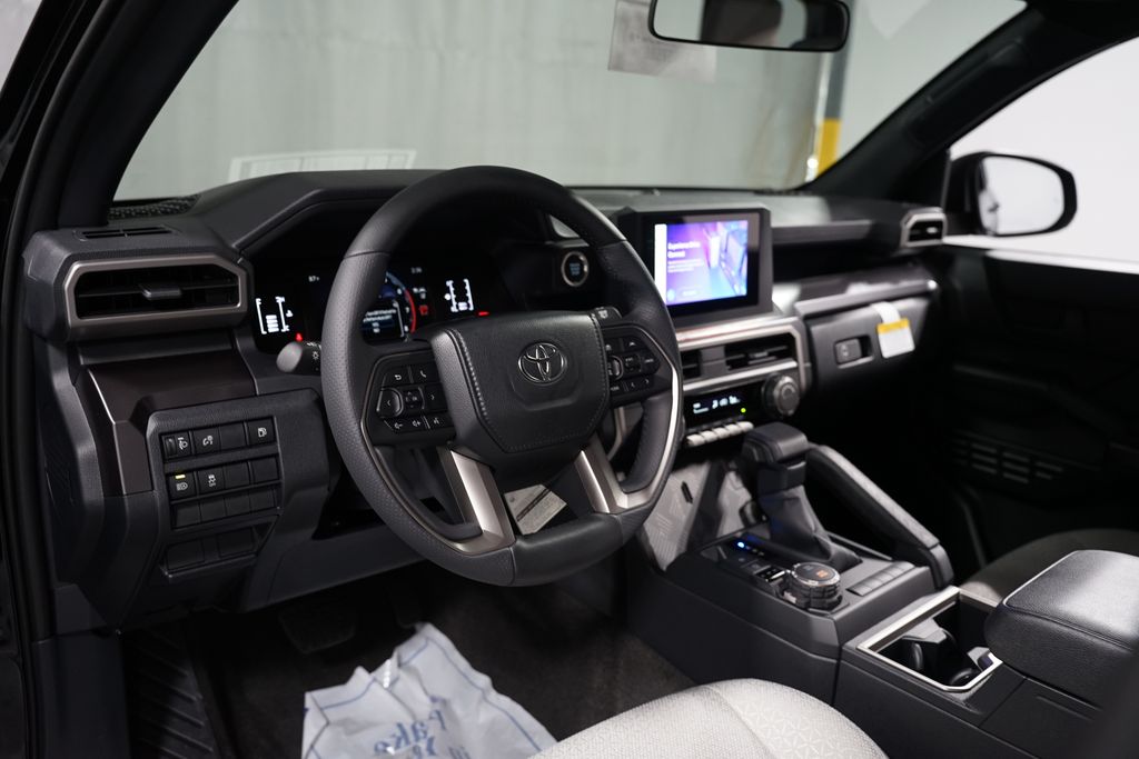 Thumbnail: 2025 Toyota 4Runner - 12