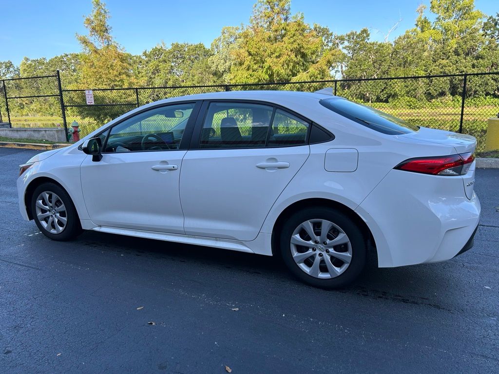 Thumbnail: 2024 Toyota Corolla - 3
