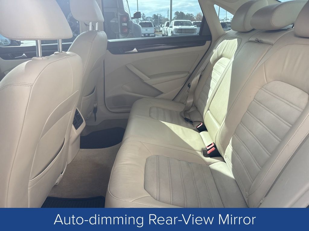 2015 Volkswagen Passat 2.0L TDI SEL Premium