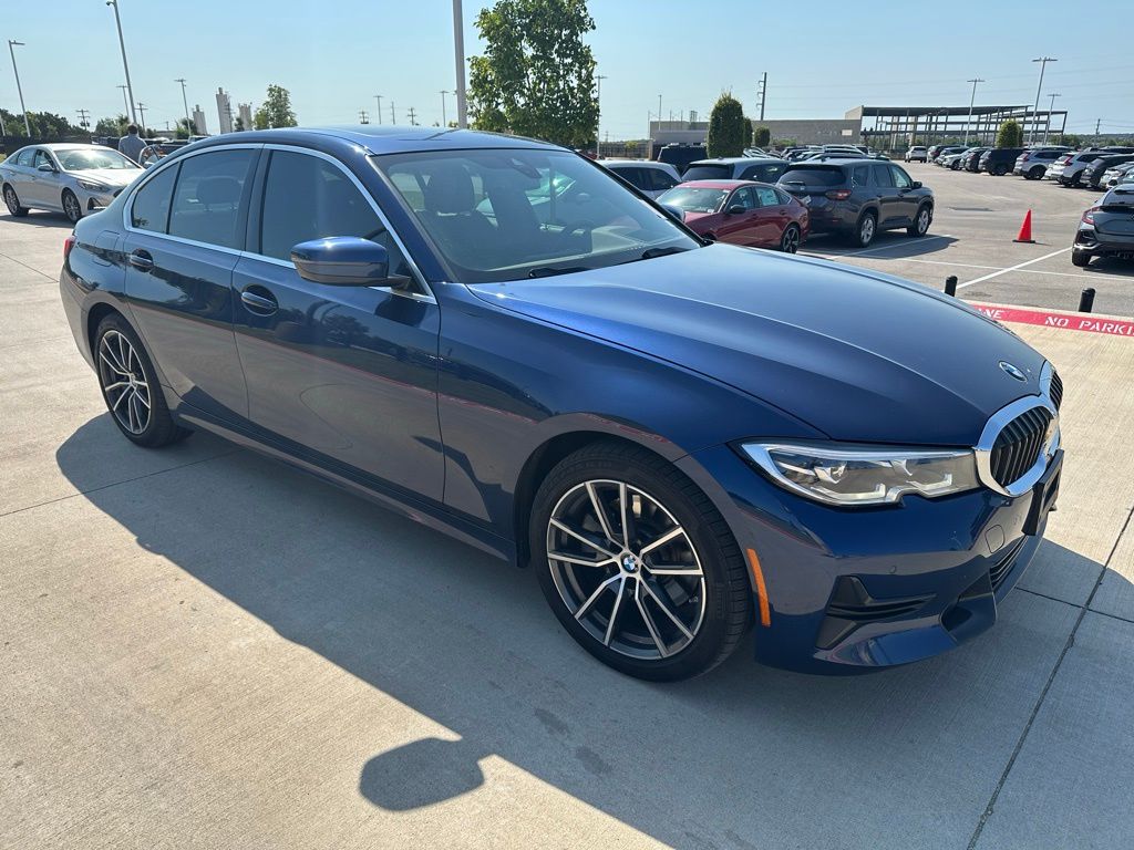 Thumbnail: 2020 BMW 3 Series - 2