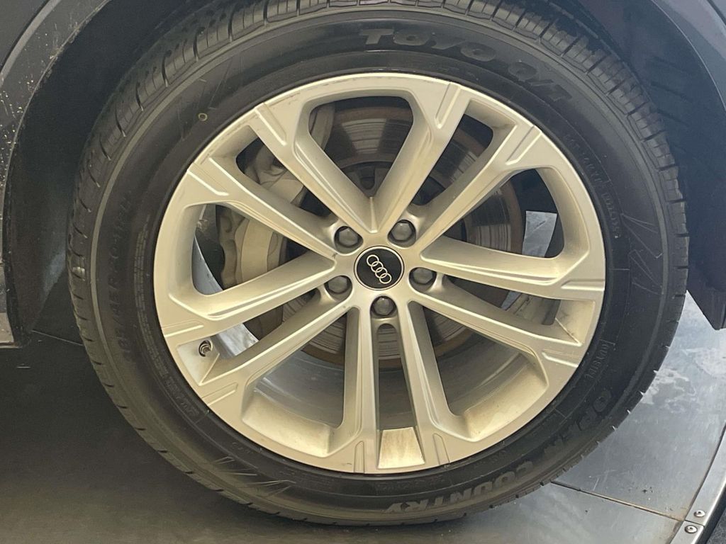 2025 Audi Q7 55 Premium Plus Blue at Audi Porsche Sewickley