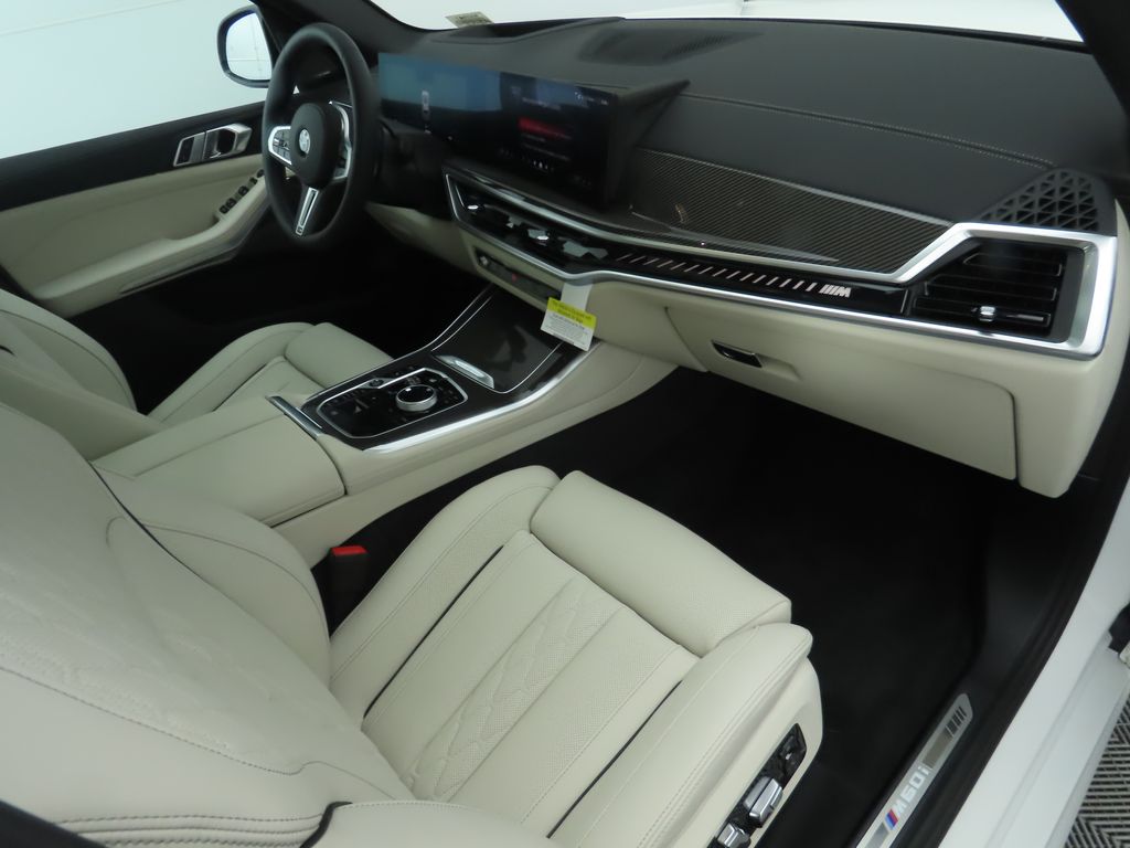 2026 BMW X5 M60i 18
