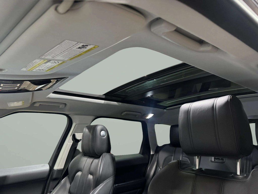 Used 2017 Santorini Black Land Rover 5.0L V8 Supercharged image 16