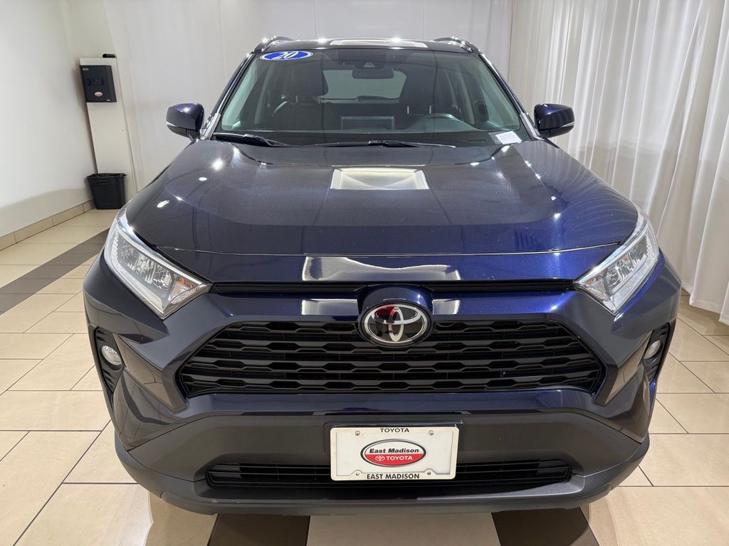 Thumbnail: 2020 Toyota RAV4 - 8