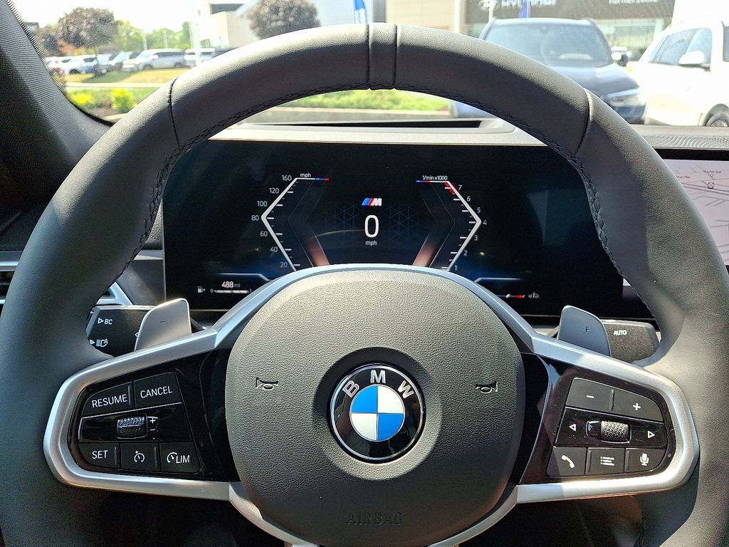 Thumbnail: 2025 BMW 3 Series - 9