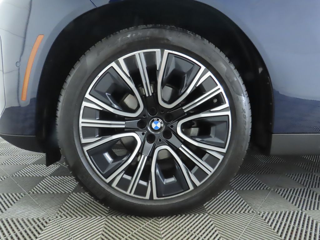 Thumbnail: 2025 BMW X3 - 30