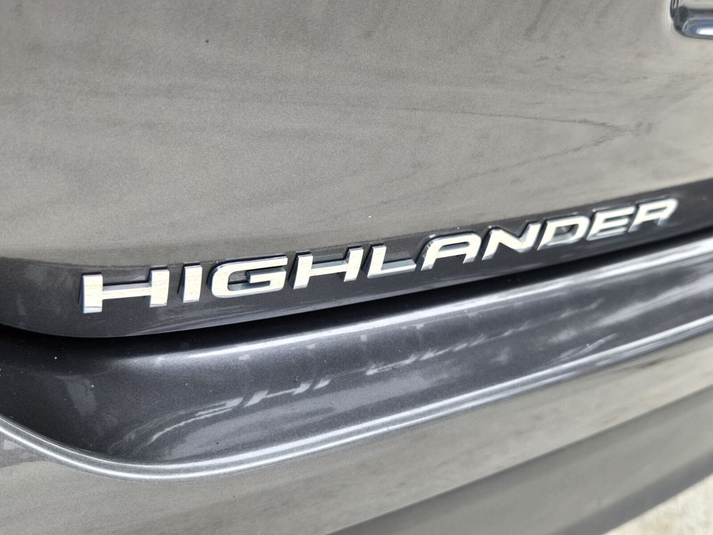 2024 Toyota Highlander - $35,418