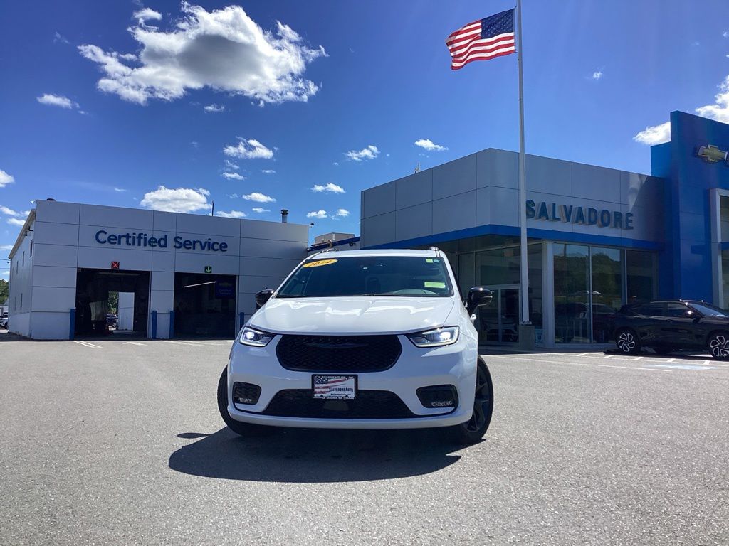 2024 Chrysler Pacifica Touring L AWD