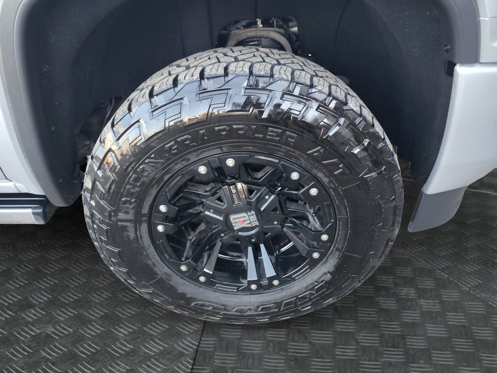 Used Car 2017 Gmc Sierra 1500  Denali For Sale Under $30,000 In Austin, Texas