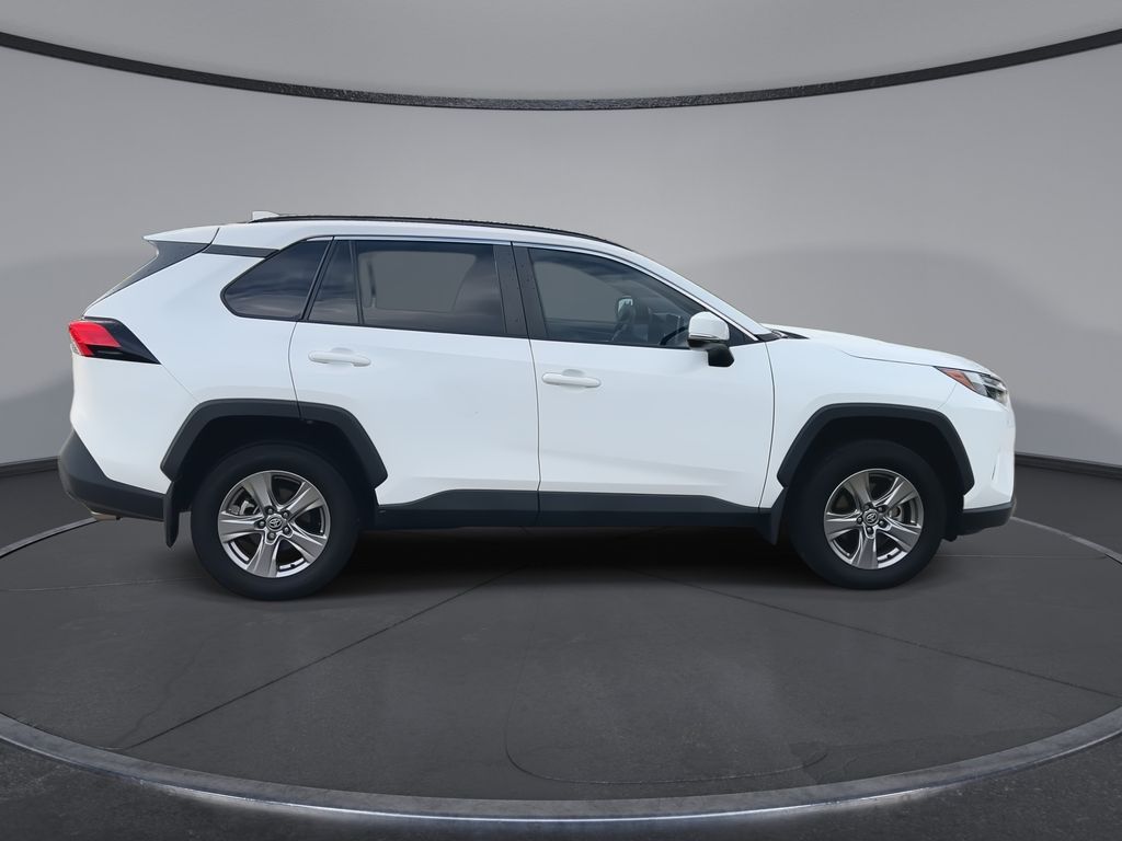 Thumbnail: 2024 Toyota RAV4 - 9