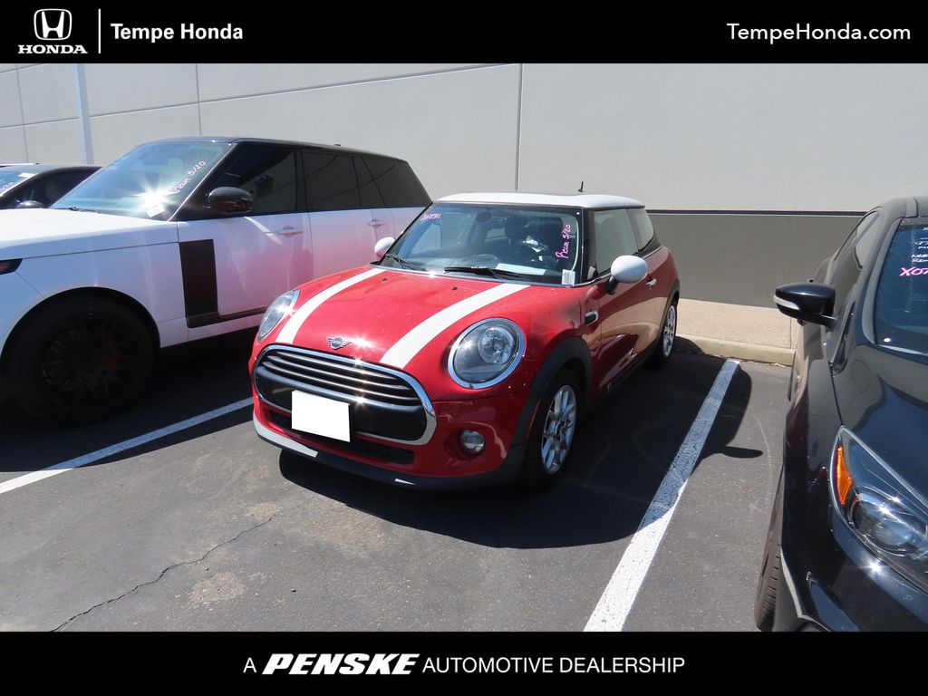 2019 MINI Cooper S Hero Image