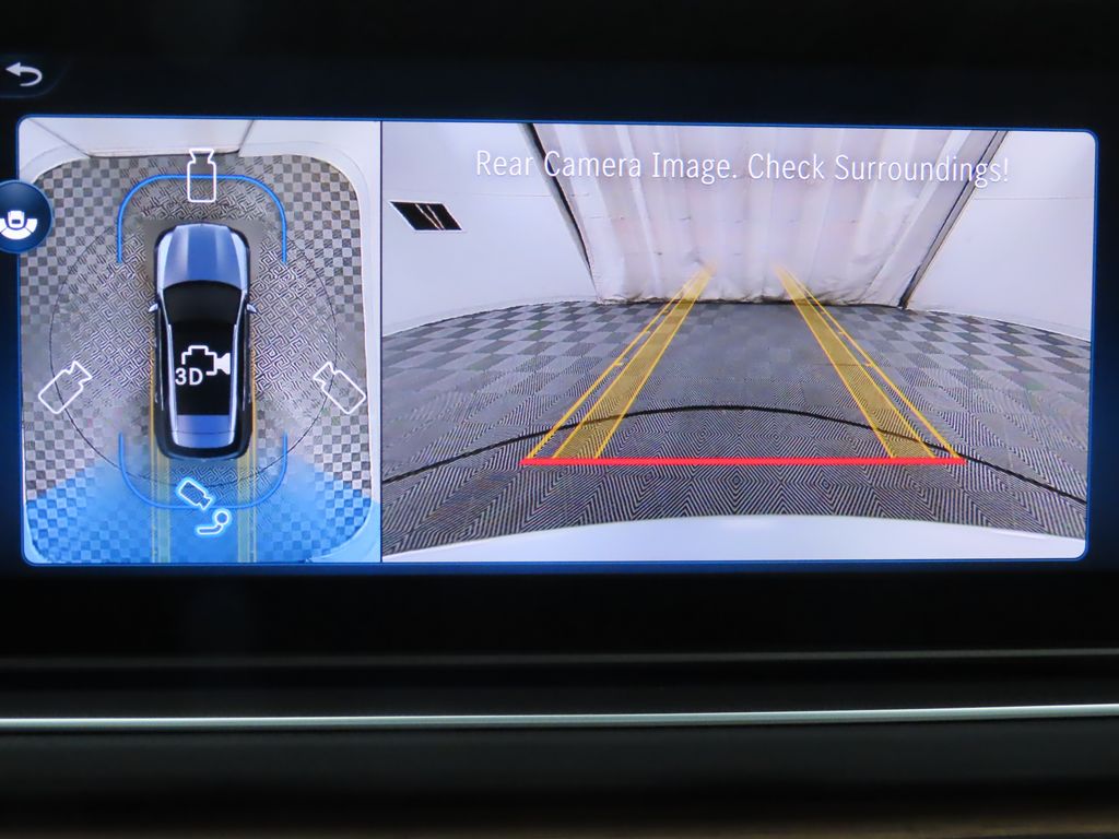 Thumbnail: 2026 Mercedes-Benz GLE - 17