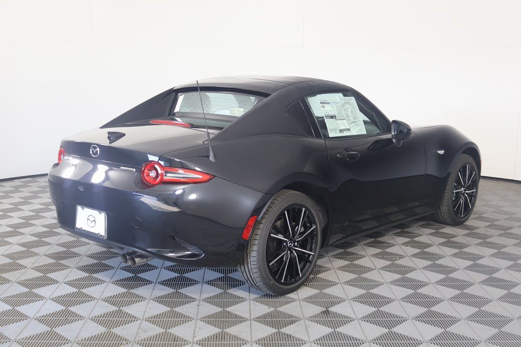 2025 Mazda MX-5 Miata Grand Touring 2