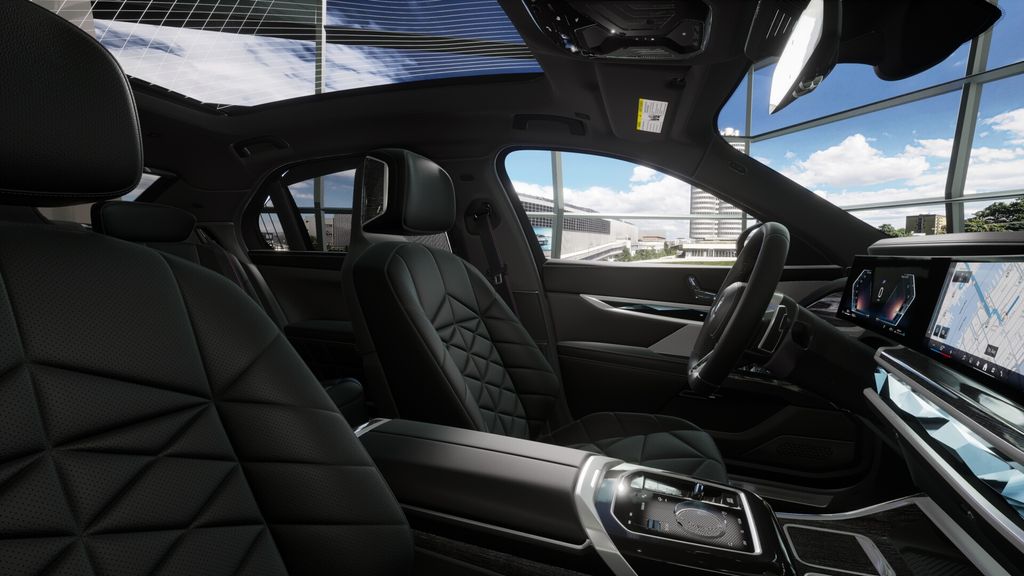 Thumbnail: 2026 BMW 7 Series - 9