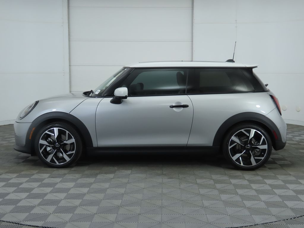 Thumbnail: 2026 MINI Cooper - 8