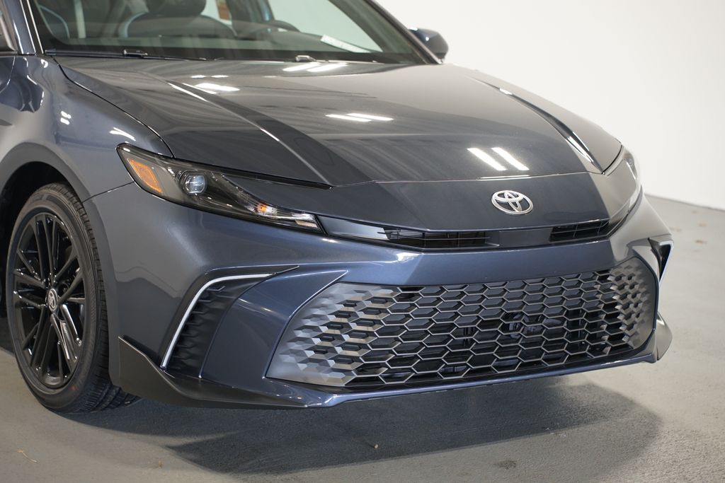 Thumbnail: 2026 Toyota Camry - 4