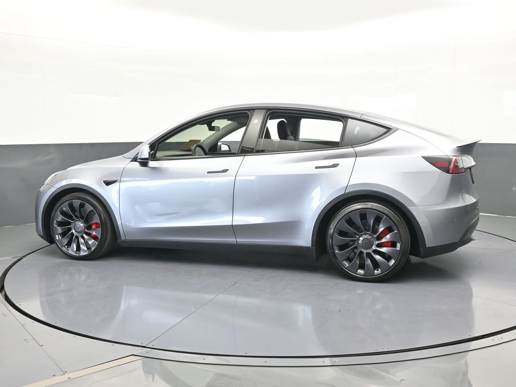 Used 2024 Tesla Model Y Performance with VIN 7SAYGDEF4RA317149 for sale in Miami, FL