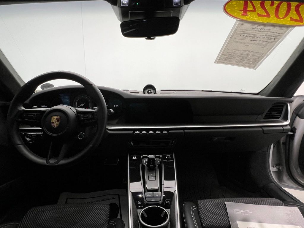 Thumbnail: 2024 Porsche 911 - 6