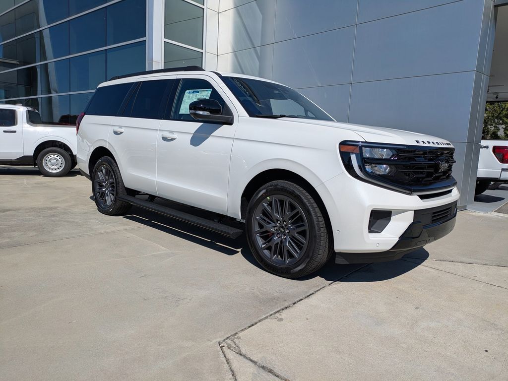 2025 Ford Expedition Platinum