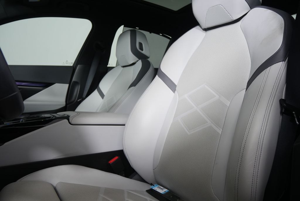 Thumbnail: 2024 BMW i5 - 12