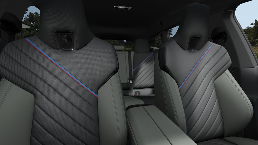 Thumbnail: 2026 BMW iX - 11