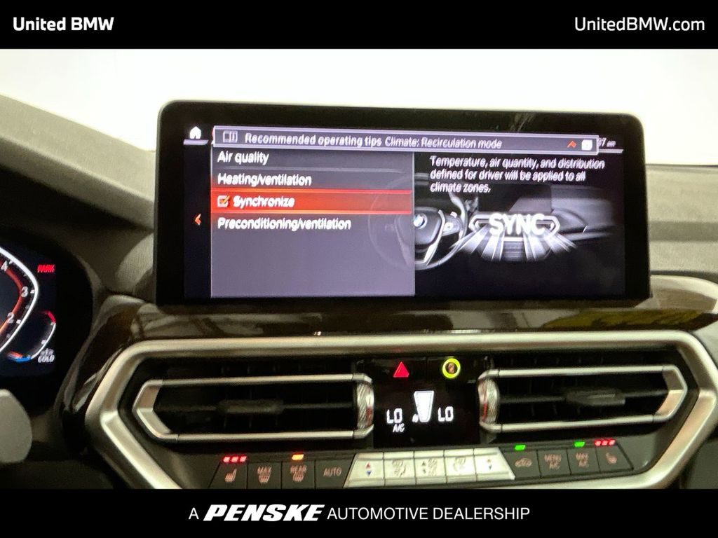 Thumbnail: 2025 BMW X4 - 19