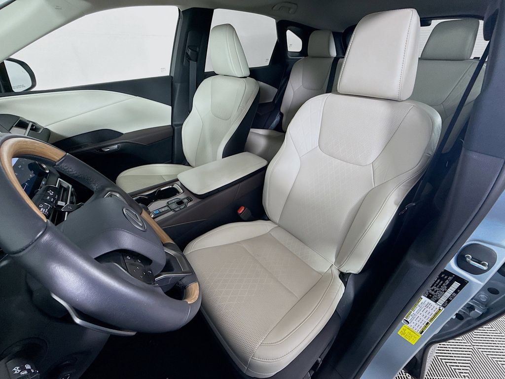 Thumbnail: 2024 Lexus RX - 20