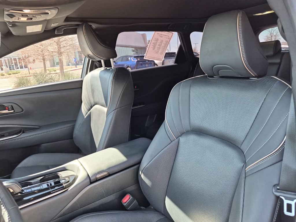 Used Car 2025 Toyota Crown Signia  Limited For Sale Under $50,000 In Austin, Texas