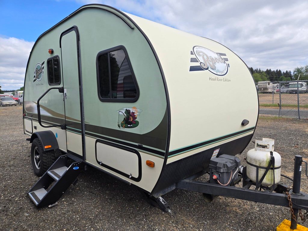 2015 Green Forest River R-POD 181G RV