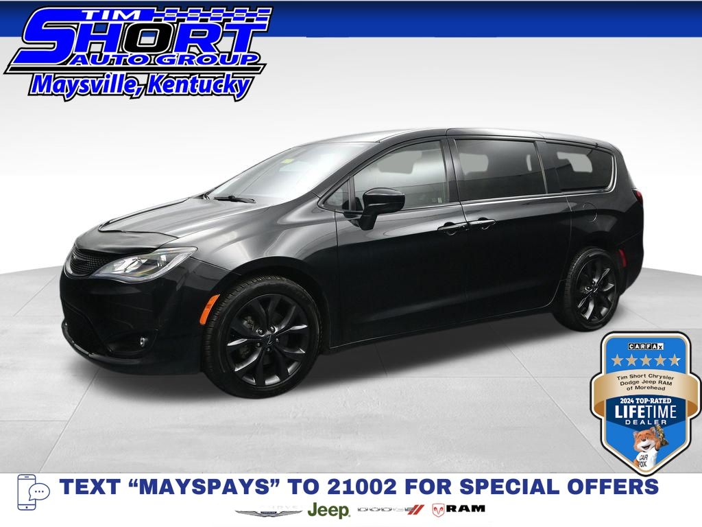 2020 Chrysler Pacifica Touring