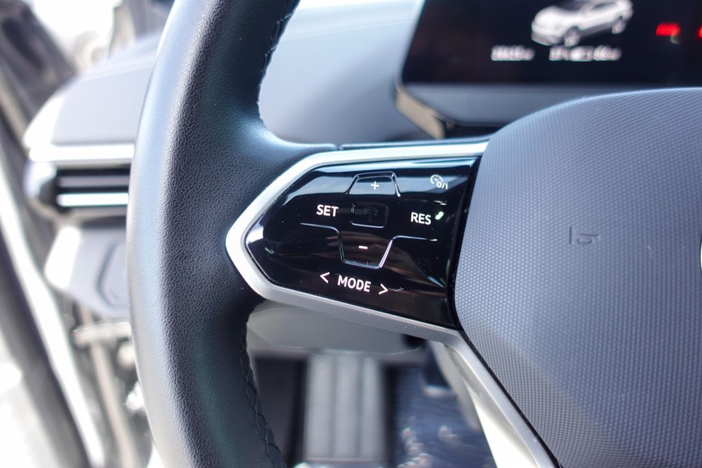 Used 2023 Gray Volkswagen S image 11