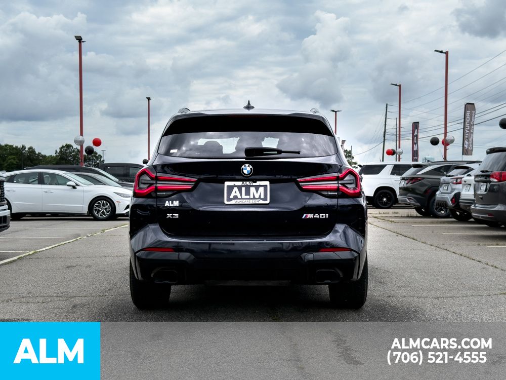 Used 2022 Black BMW M40i image 5