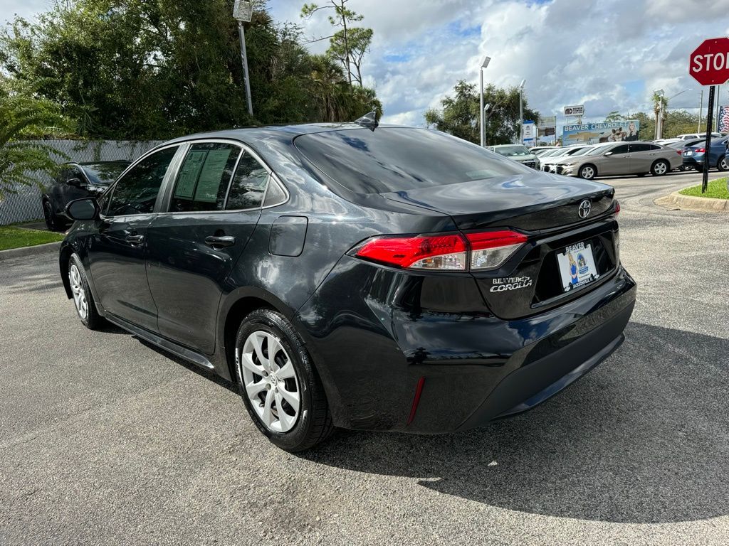 2020 Toyota Corolla LE 5