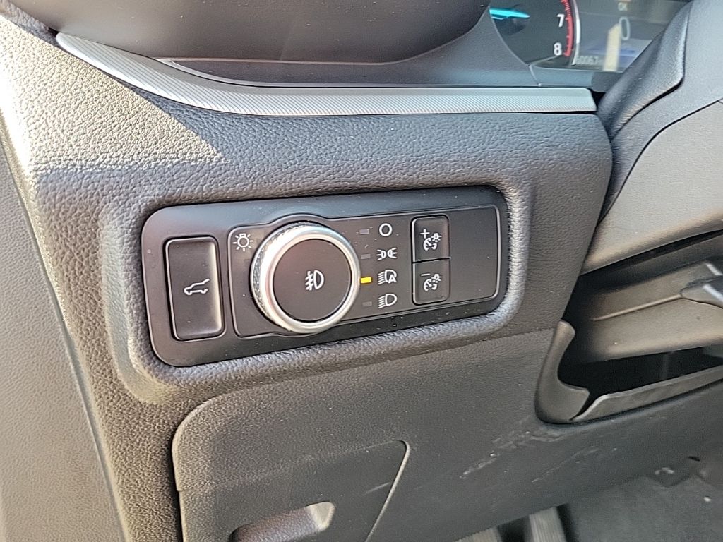 Used 2024 Ford Explorer SUV