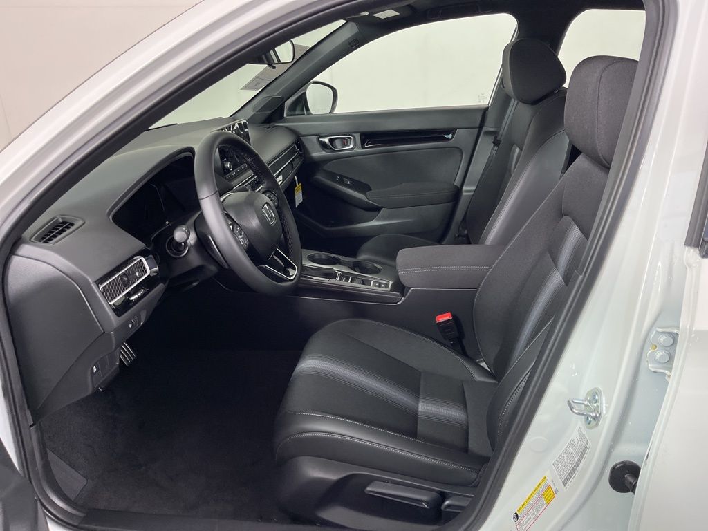 2025 Honda Civic Sport 22