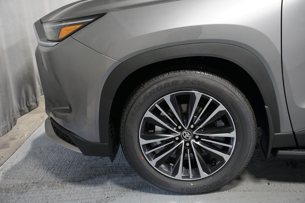 Thumbnail: 2026 Toyota Grand Highlander - 5
