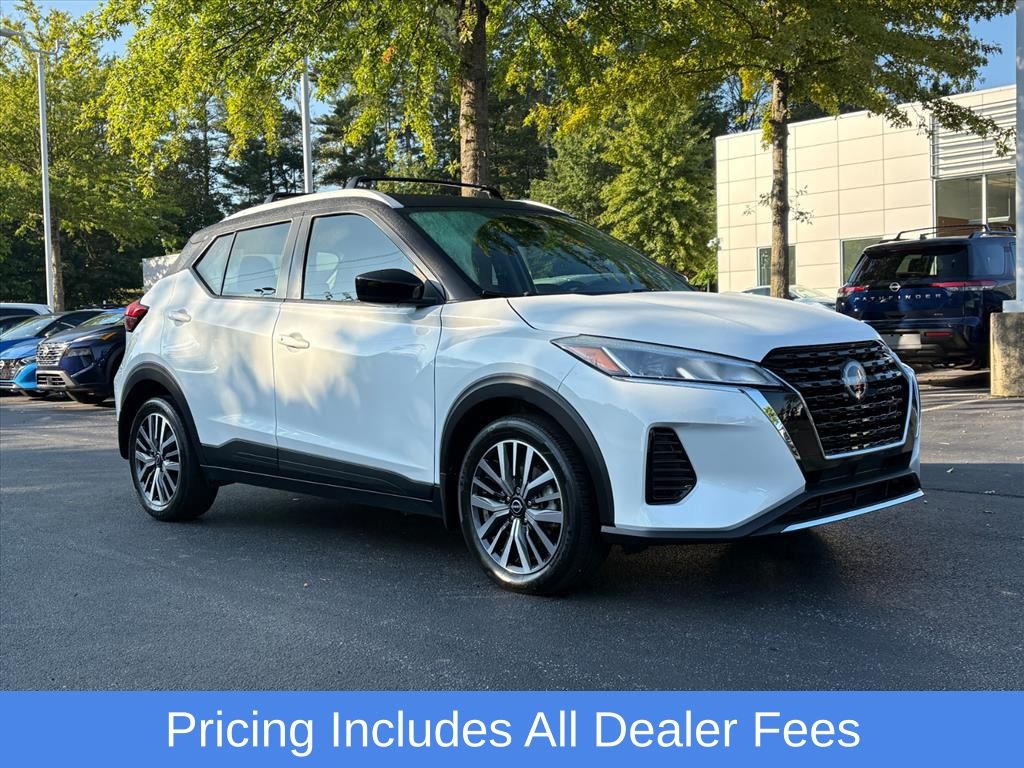  2024 Nissan Kicks SV FWD   
