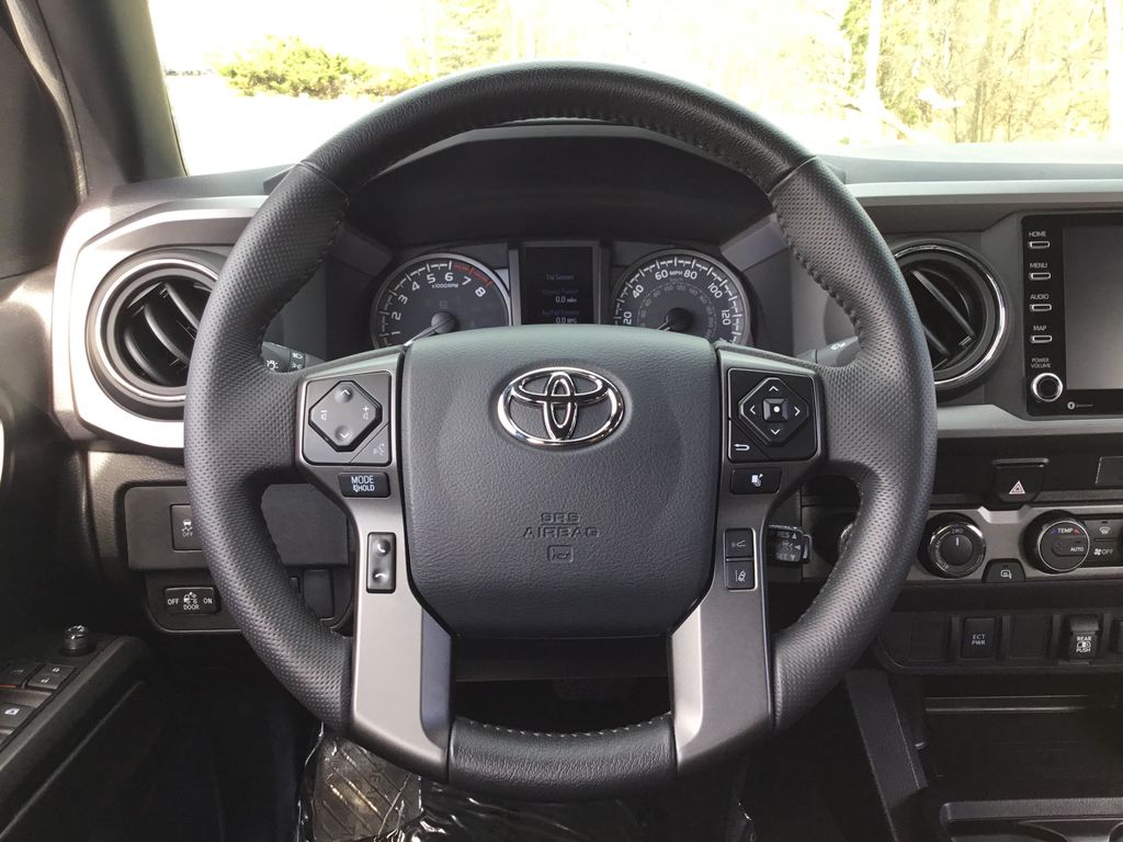 Thumbnail: 2023 Toyota Tacoma - 18