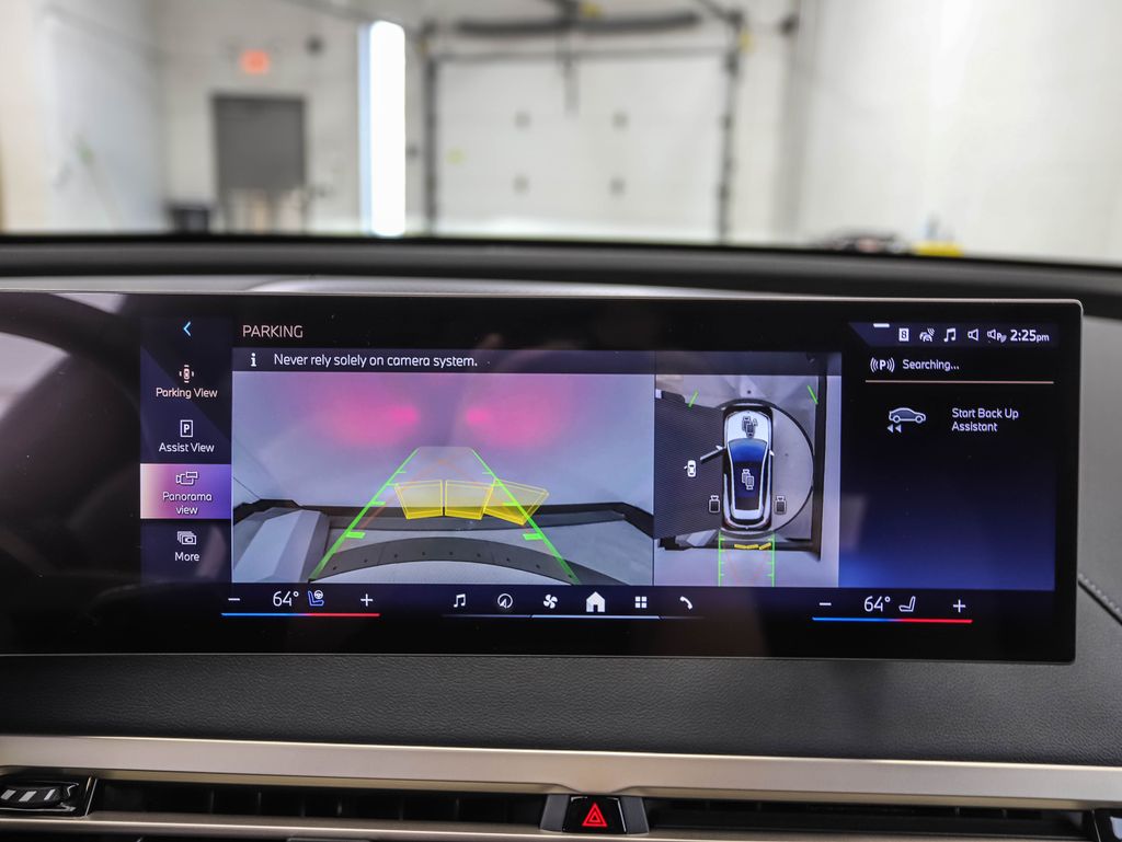 Thumbnail: 2026 BMW iX - 20