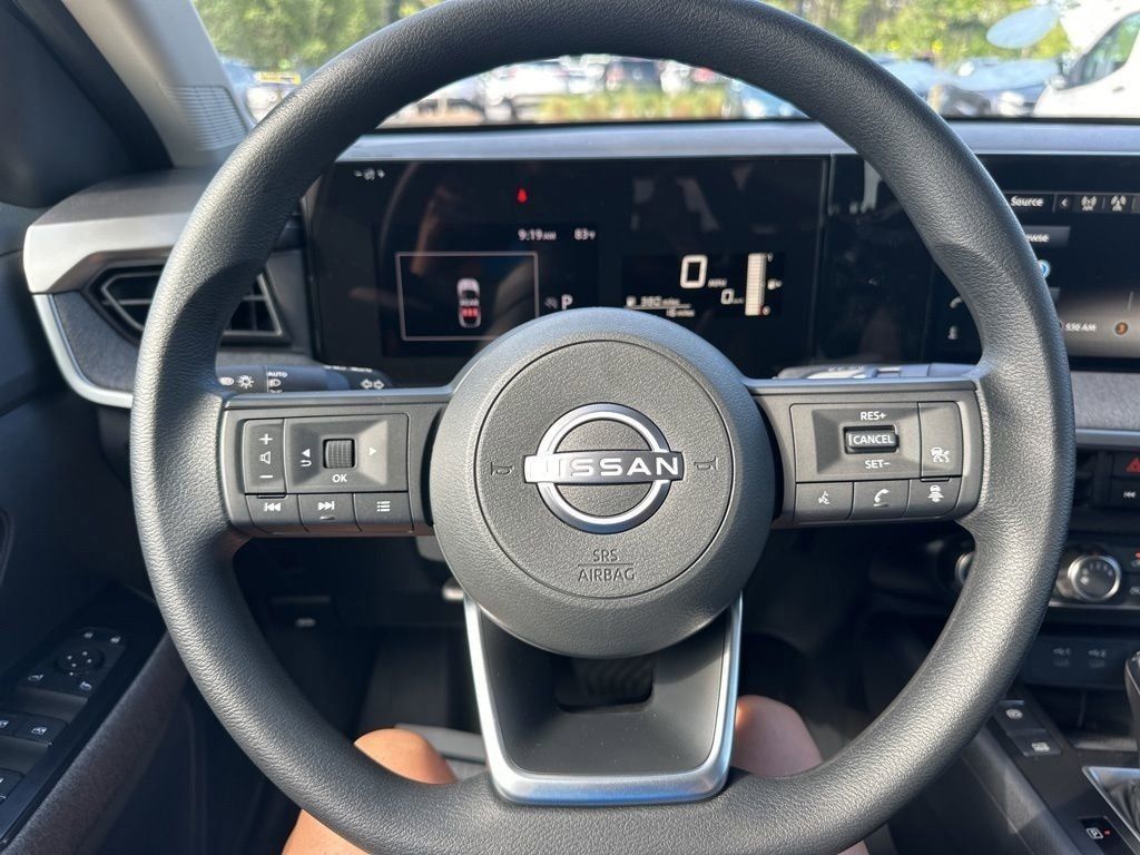 2025 Gun Metallic Nissan Kicks SV FWD SUV