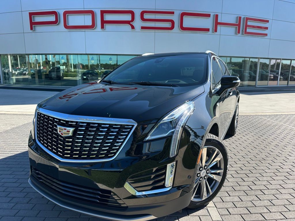Thumbnail: 2025 Cadillac XT5 - 1