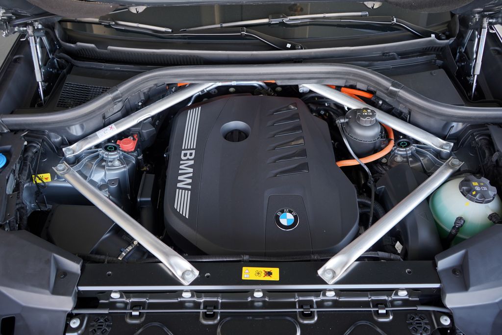 Thumbnail: 2026 BMW X5 - 22