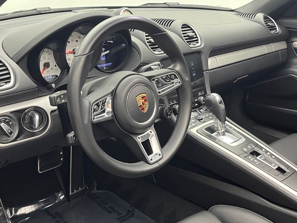 Thumbnail: 2024 Porsche 718 Boxster - 4