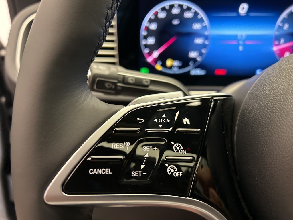 Thumbnail: 2025 Mercedes-Benz GLE - 14