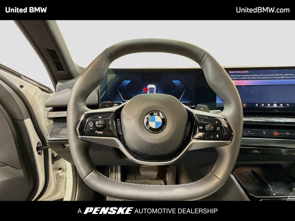 Thumbnail: 2024 BMW 5 Series - 13