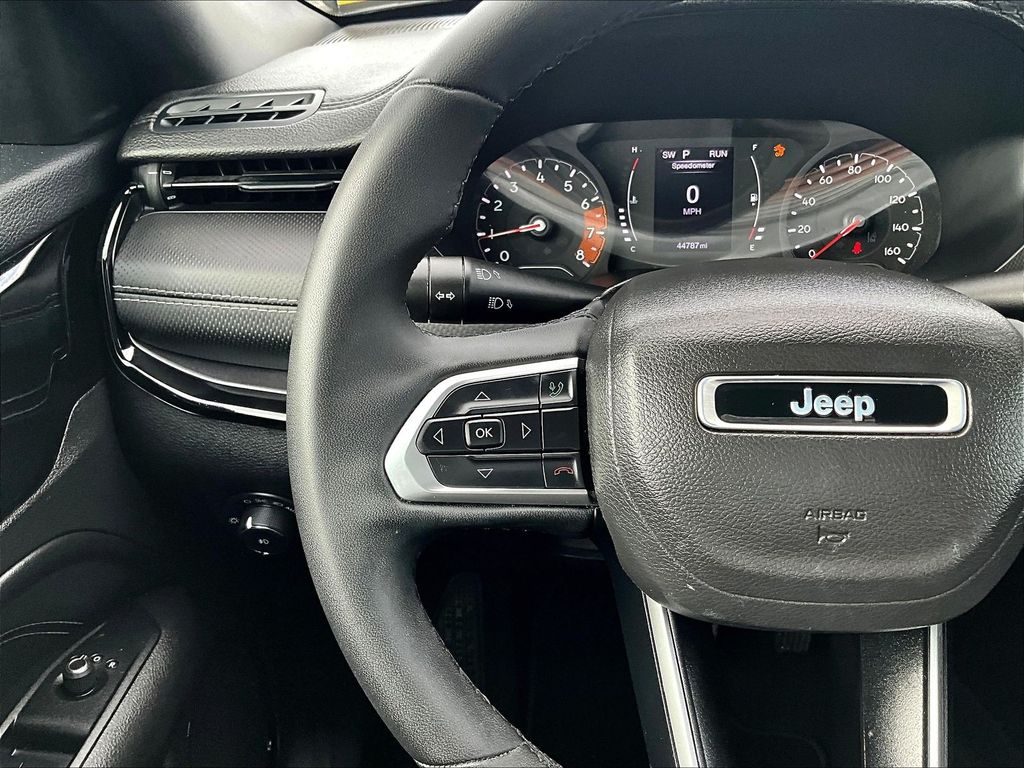 2022 Jeep Compass — photo 23