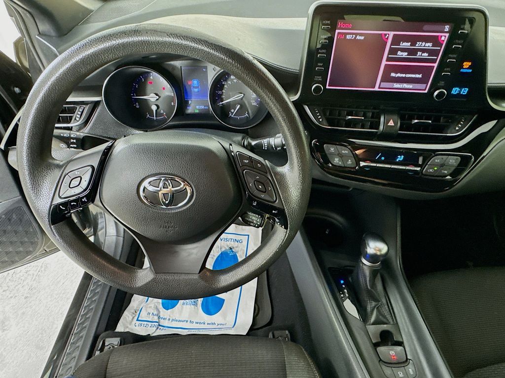 Used Car 2019 Toyota C-hr  Le For Sale Under $20,000 In Austin, Texas