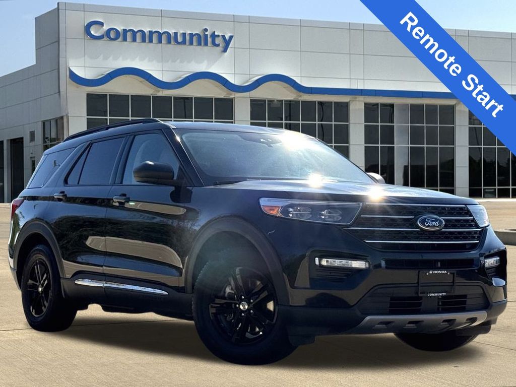2023 Ford Explorer XLT - 0