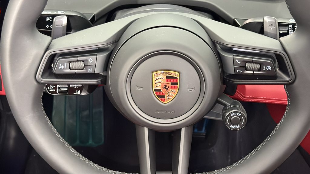 Thumbnail: 2025 Porsche Panamera - 18