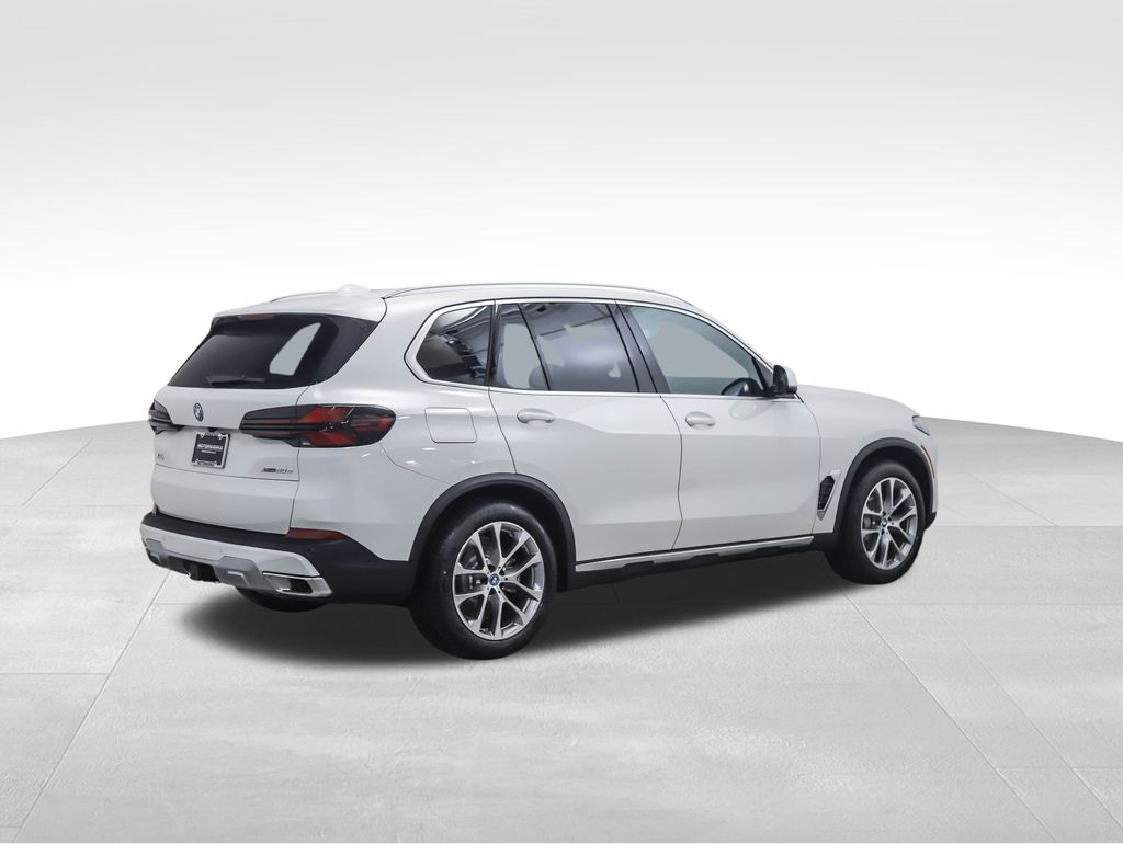 2025 BMW X5 xDrive50e 5